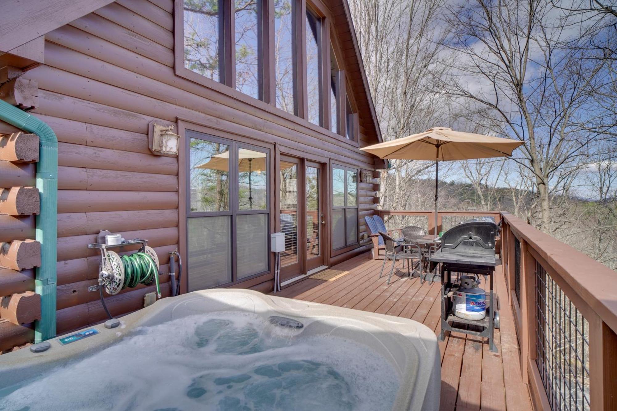 Hatcher Mtn Retreat Sevierville Cabin With Hot Tub! Exterior foto